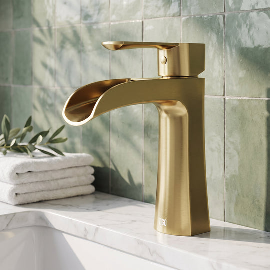 Paloma Single Hole Bathroom Faucet