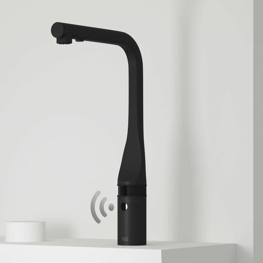 VIGO Jewel Touchless Kitchen Faucet in chrome with motion sensor and extendable pull-out hose