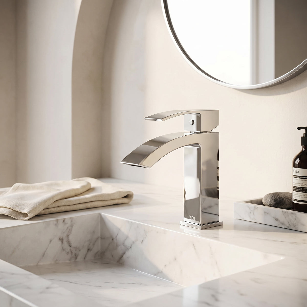 Satro Single Hole Bathroom Faucet