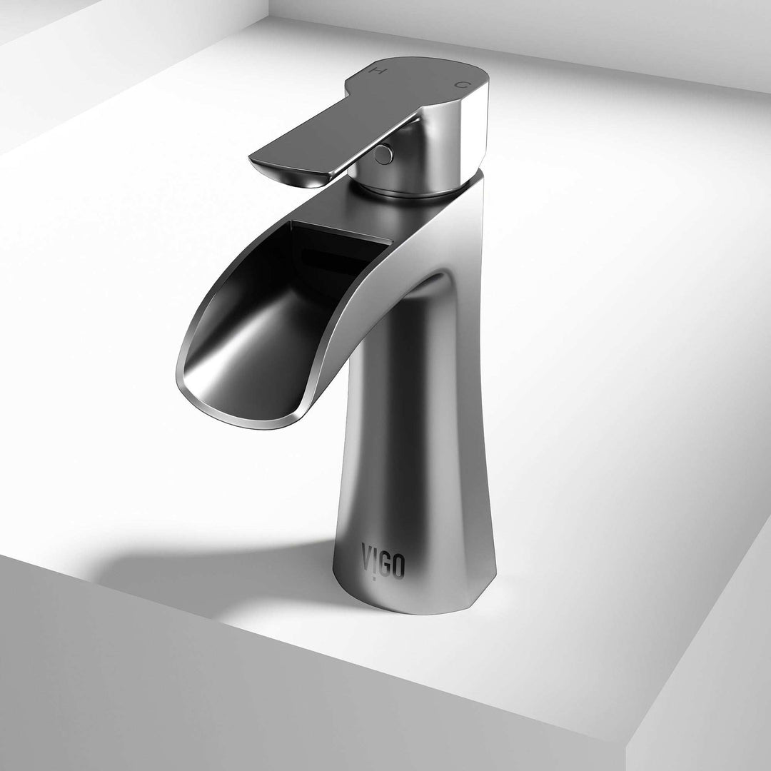 Paloma Single Hole Bathroom Faucet
