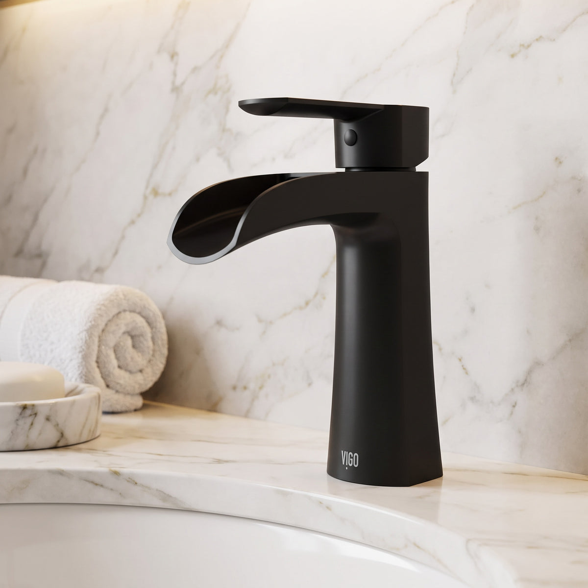 Paloma Single Hole Bathroom Faucet