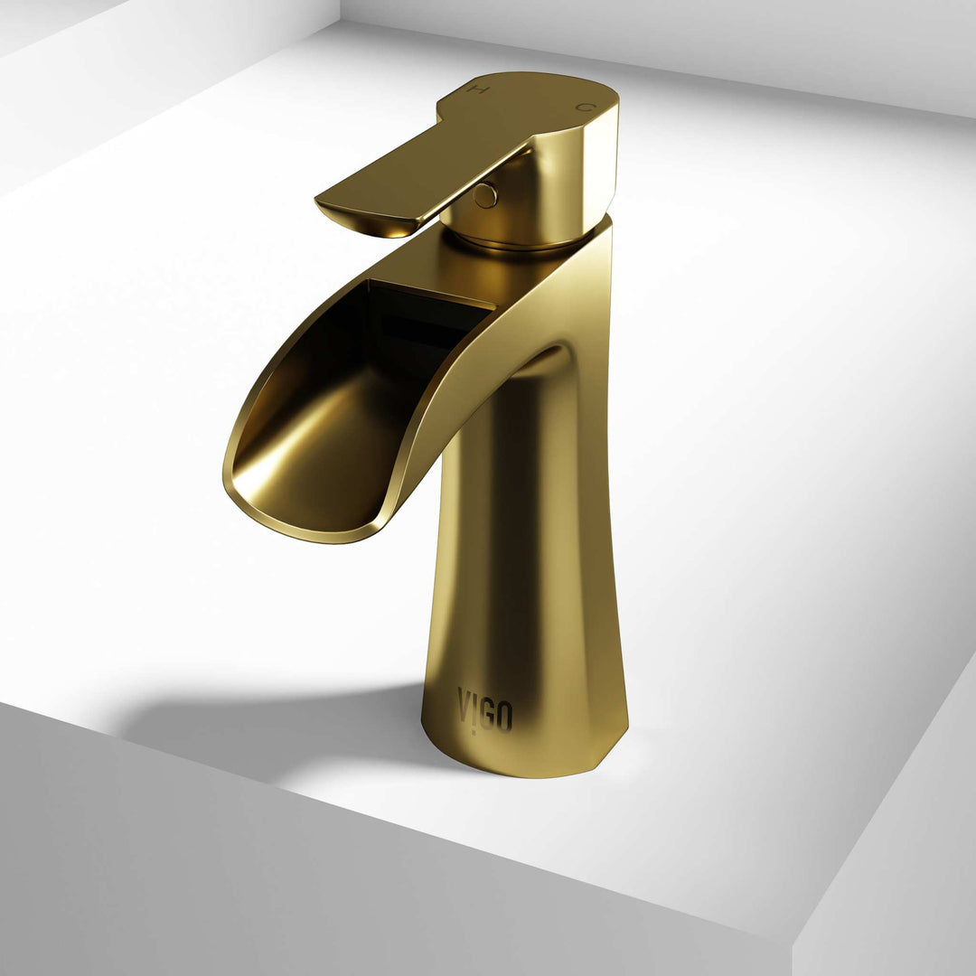Single hole faucet with low flow, drip-free performance and matte brushed gold finish