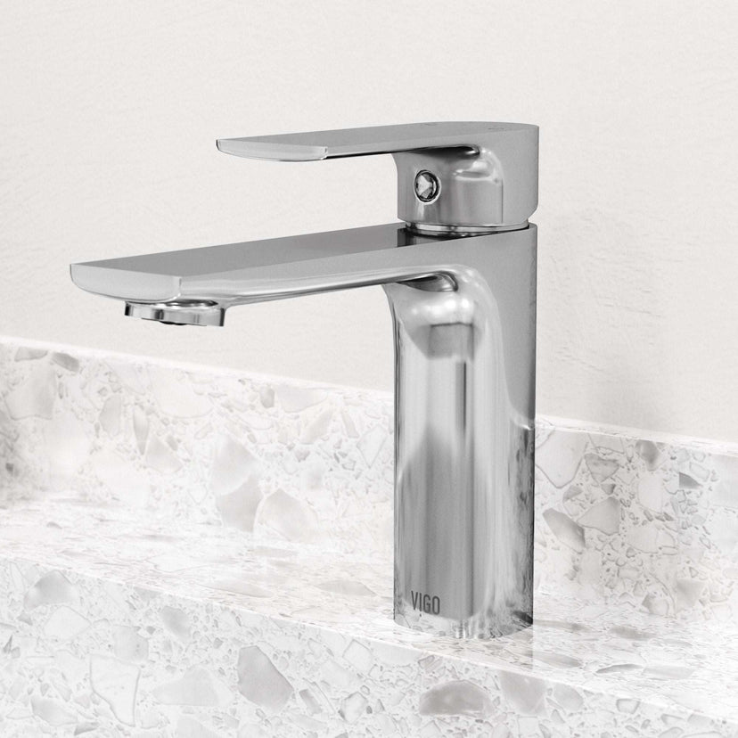 Modern deck-mounted faucet in chrome with ceramic disc valve