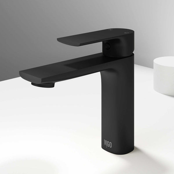 Davidson – 6 in. H Modern Contemporary Single Hole Bathroom Faucet