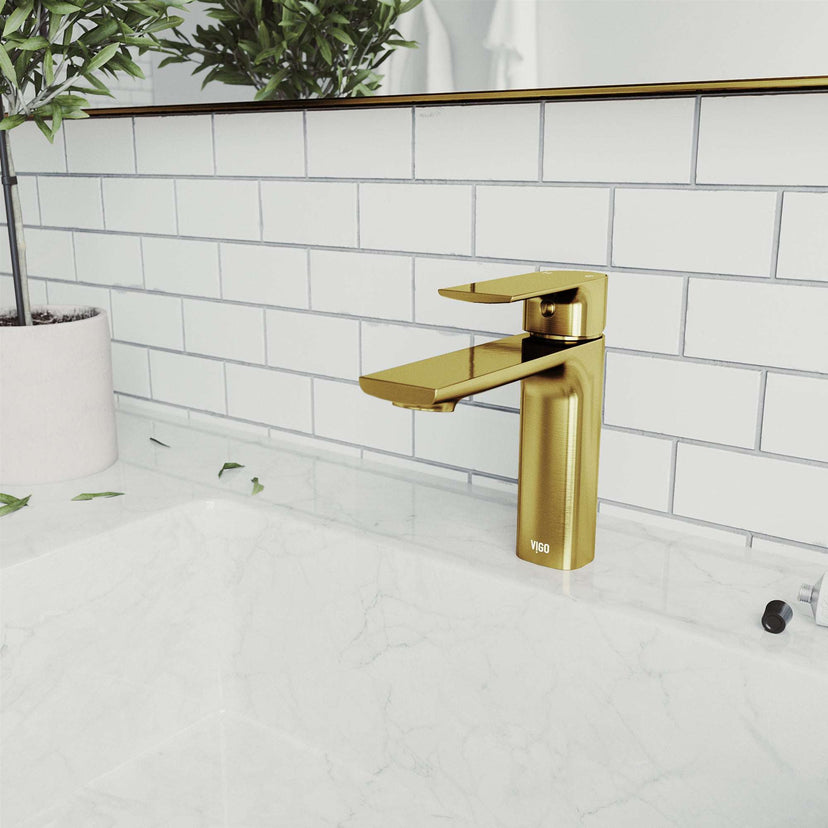 Brass bathroom faucet with lever handle and low lead certification