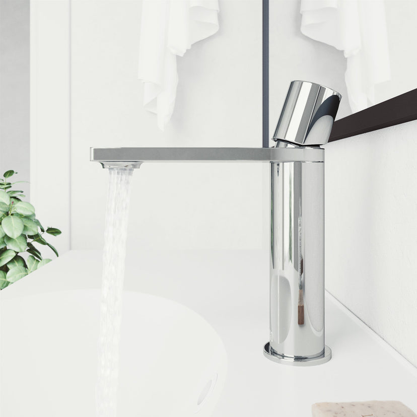 Low lead single hole faucet with chrome finish and waterfall spout