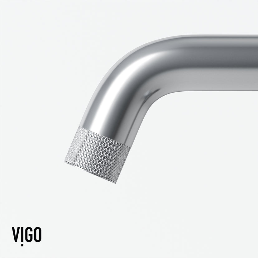 Cass Single Hole Bathroom Faucet with Knurled Wheel Handle