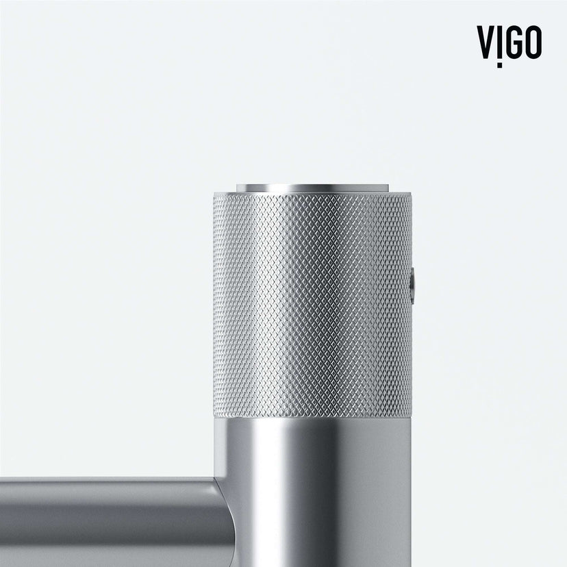 Ceramic disc cartridge faucet in chrome, deck-mounted with modern design