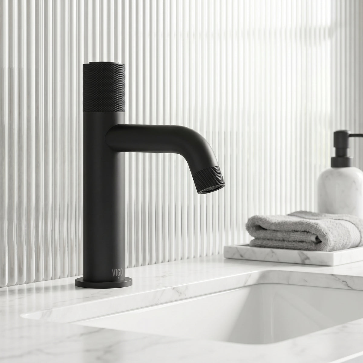 Apollo Single Hole Bathroom Faucet