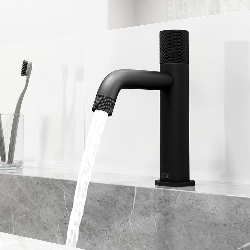 Apollo Single Hole Bathroom Faucet