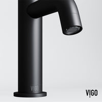 Hart Ruxton Single Hole Bathroom Faucet – Smooth Single-Handle Control