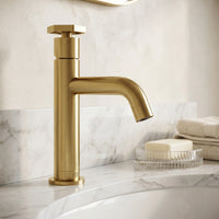 Hart Ruxton Single Hole Bathroom Faucet – Smooth Single-Handle Control