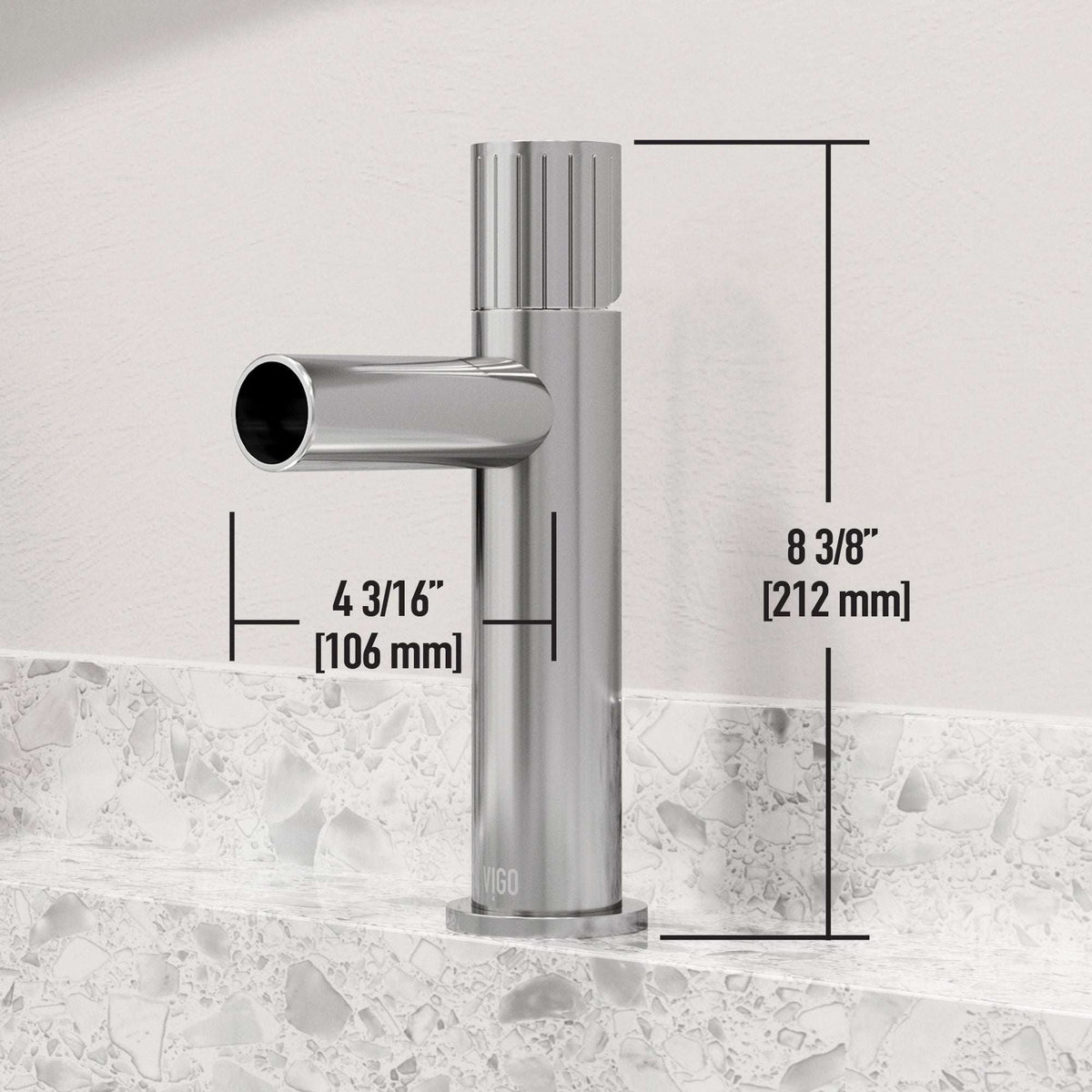 Modern deck-mounted faucet in chrome with ceramic disc valve
