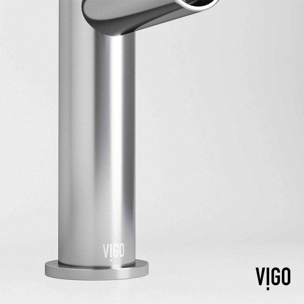 Chrome faucet with lever handle and 8-inch assembled height