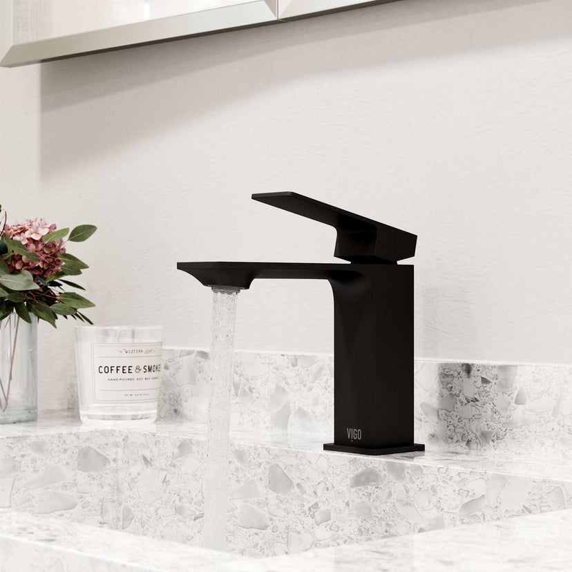 Deck-mounted faucet in matte black with ceramic disk valve and NPSM thread