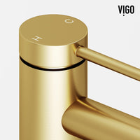 Single hole faucet with ceramic disc cartridge and low flow design