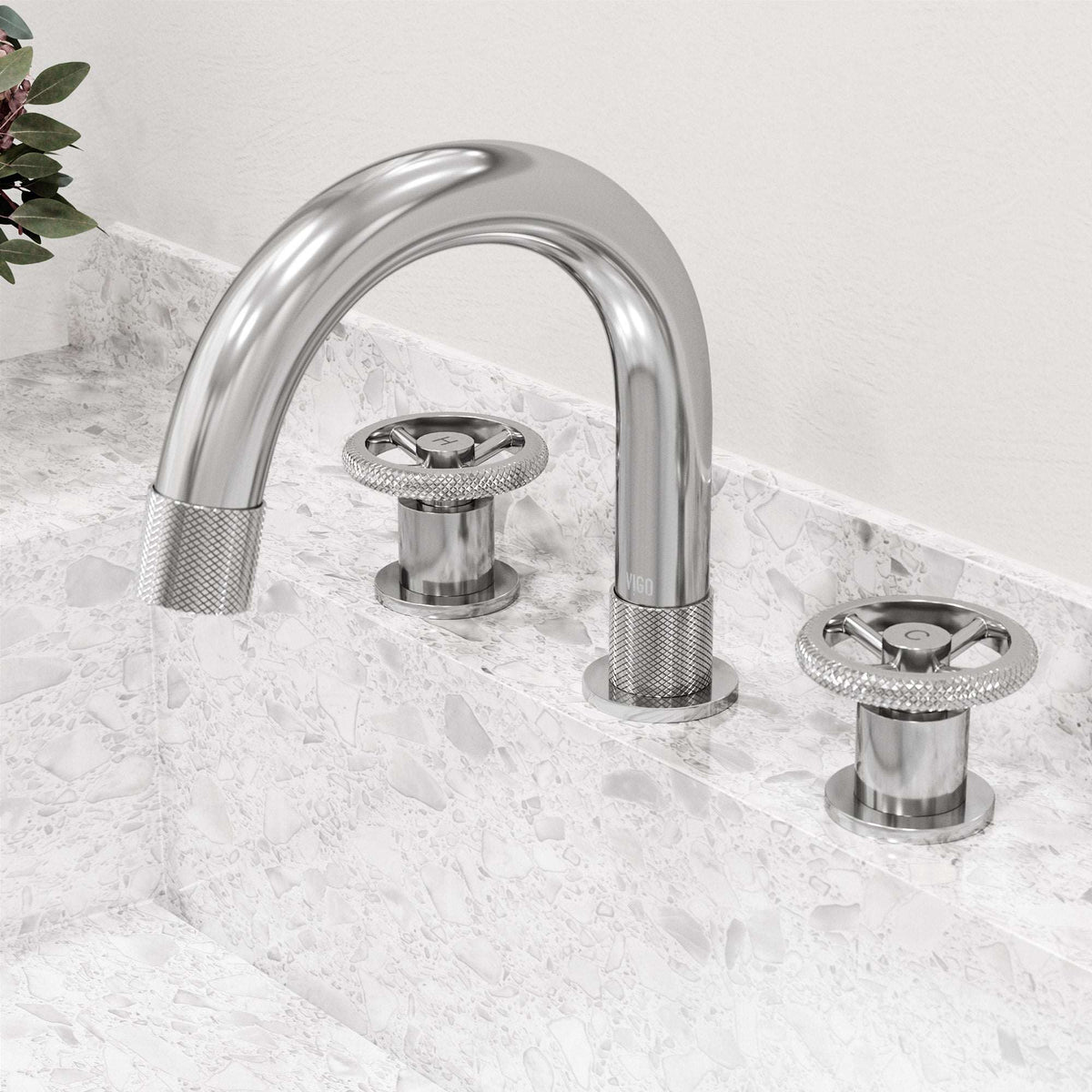Easy to install widespread faucet with ceramic disc cartridge and chrome finish