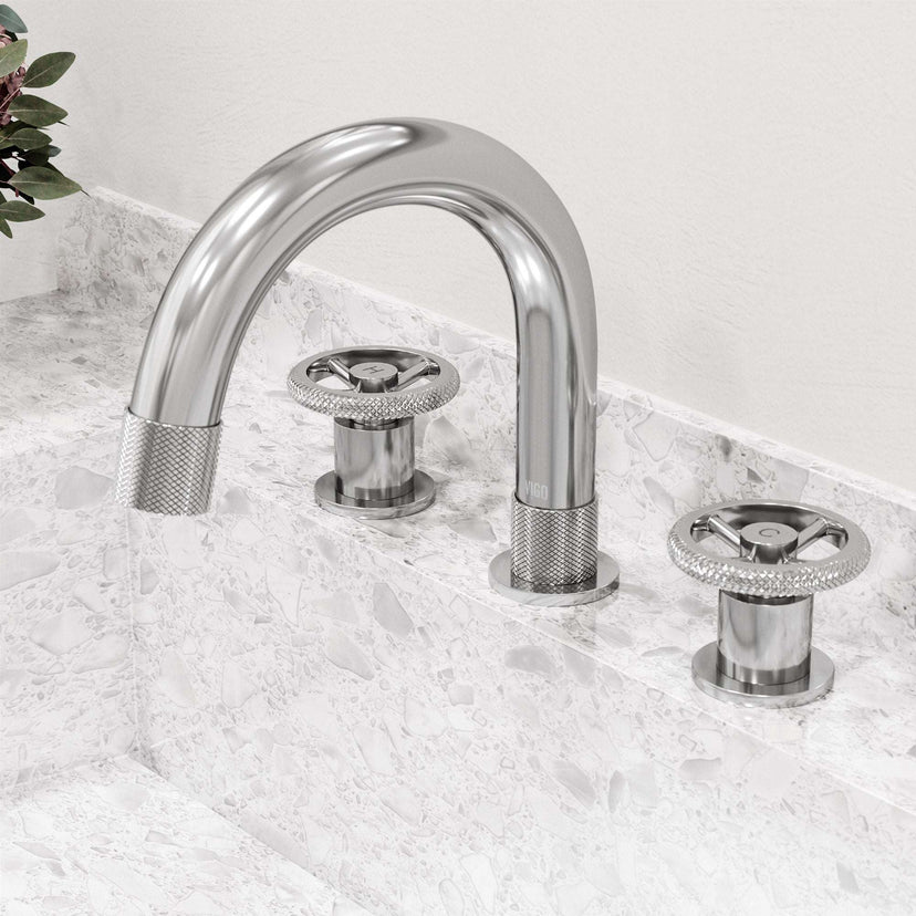 Easy to install widespread faucet with ceramic disc cartridge and chrome finish