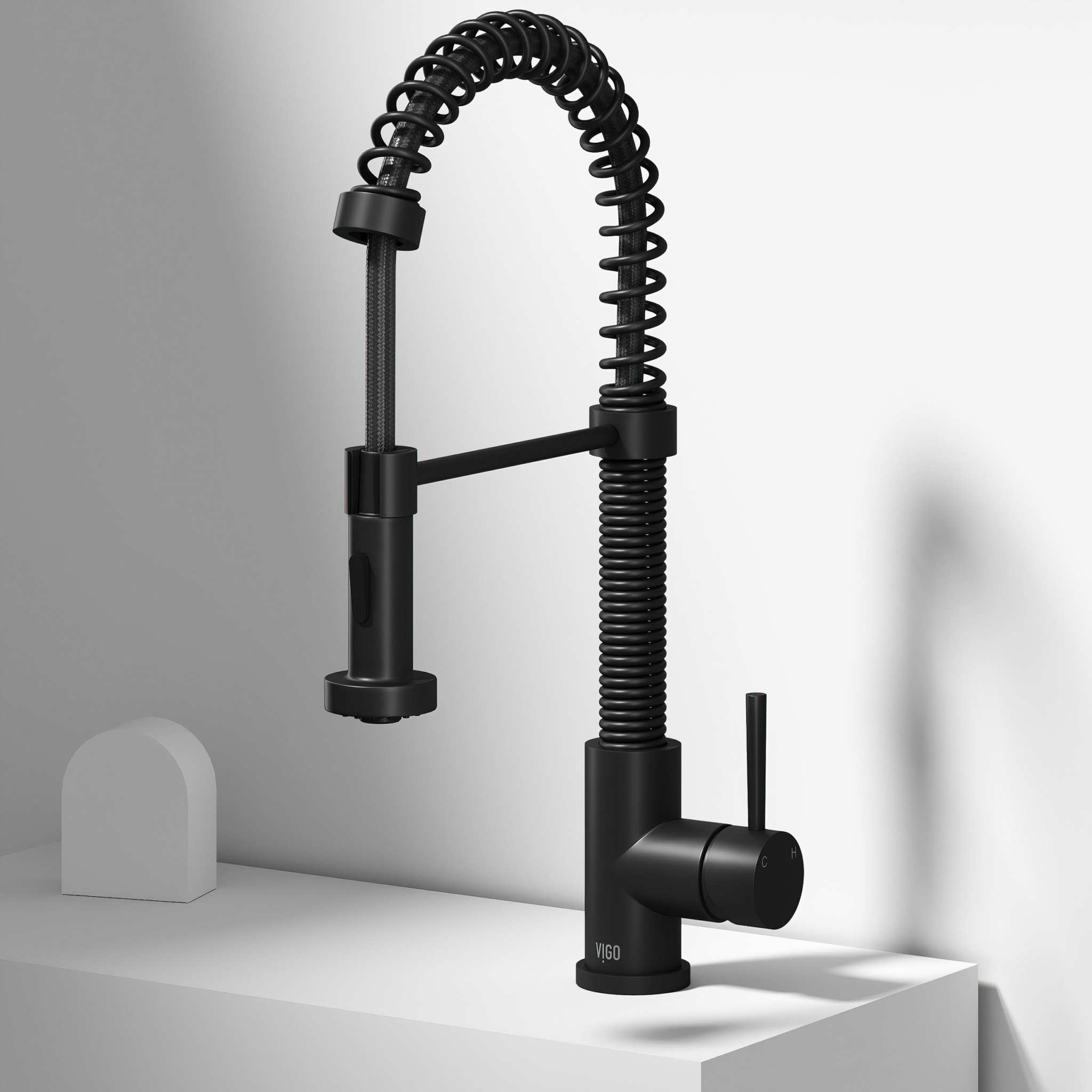 Edison Pull-Down Kitchen Spray Faucet by VIGO