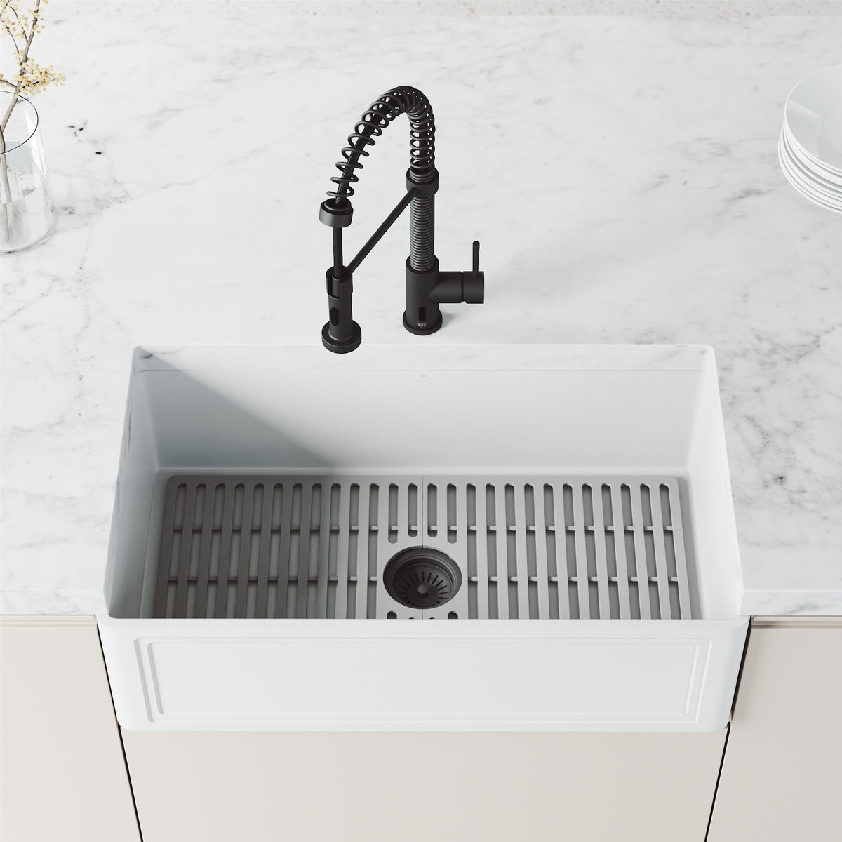 Edison Touchless Pull-Down Kitchen Faucet