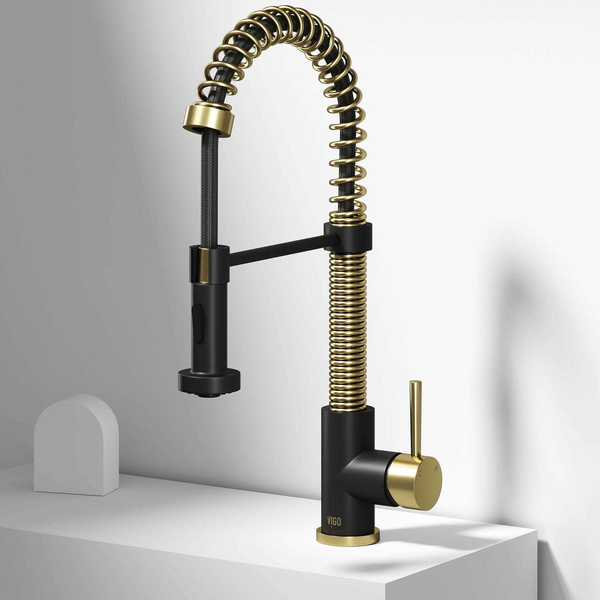 Edison Pull-Down Kitchen Spray Faucet