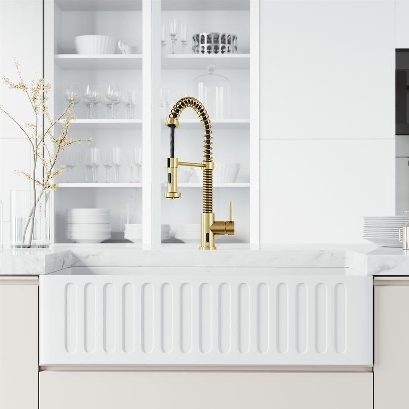 Edison Touchless Pull-Down Kitchen Faucet