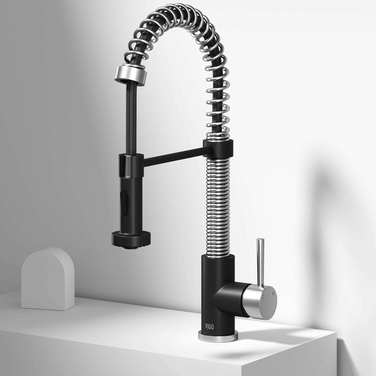 Edison Pull-Down Kitchen Spray Faucet