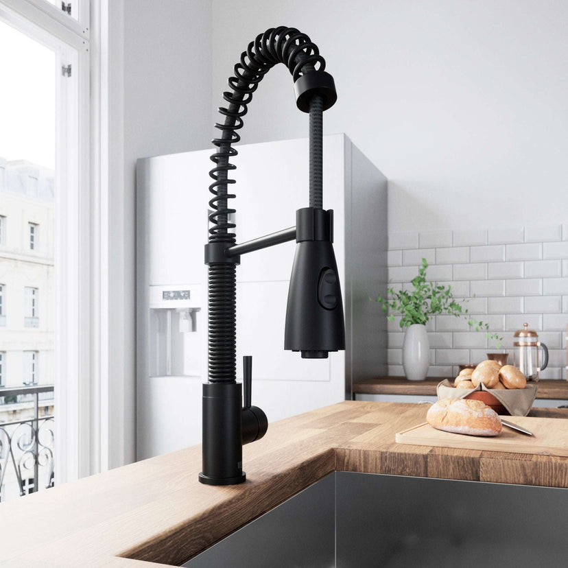 Brant Pull‑Down Spray Kitchen Faucet