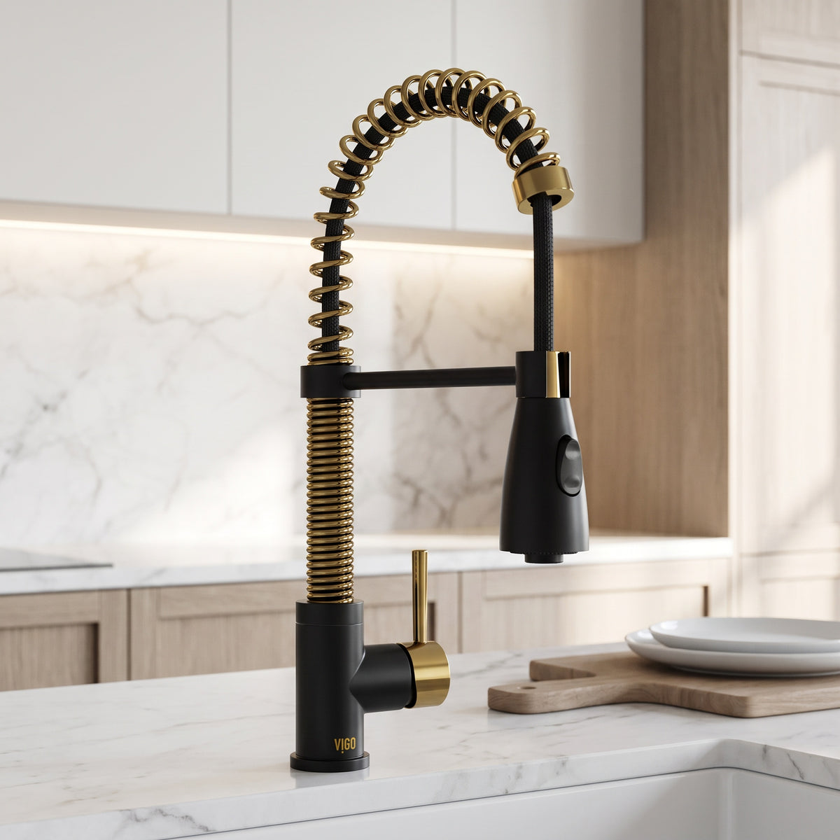 Brant Pull‑Down Spray Kitchen Faucet