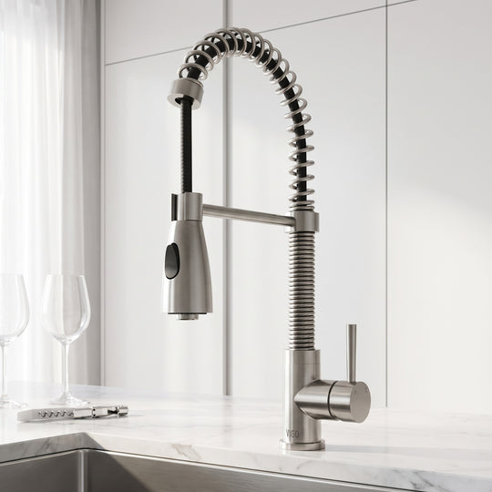 Brant Pull‑Down Spray Kitchen Faucet
