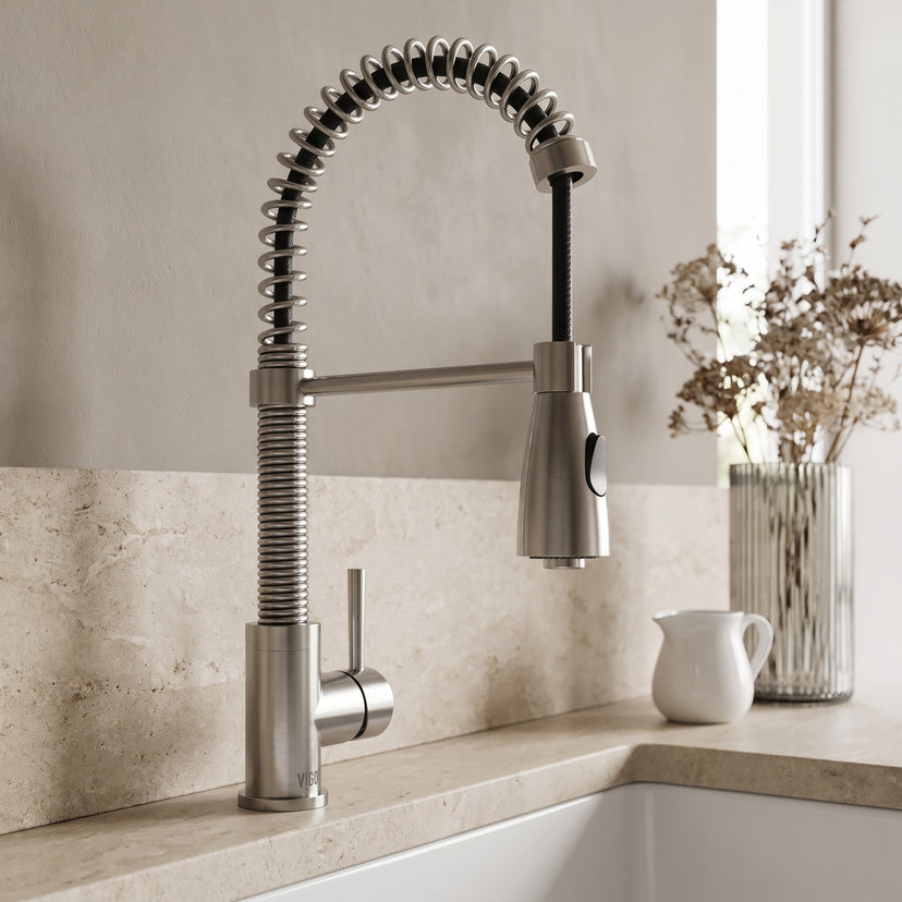 Brant Pull‑Down Spray Kitchen Faucet