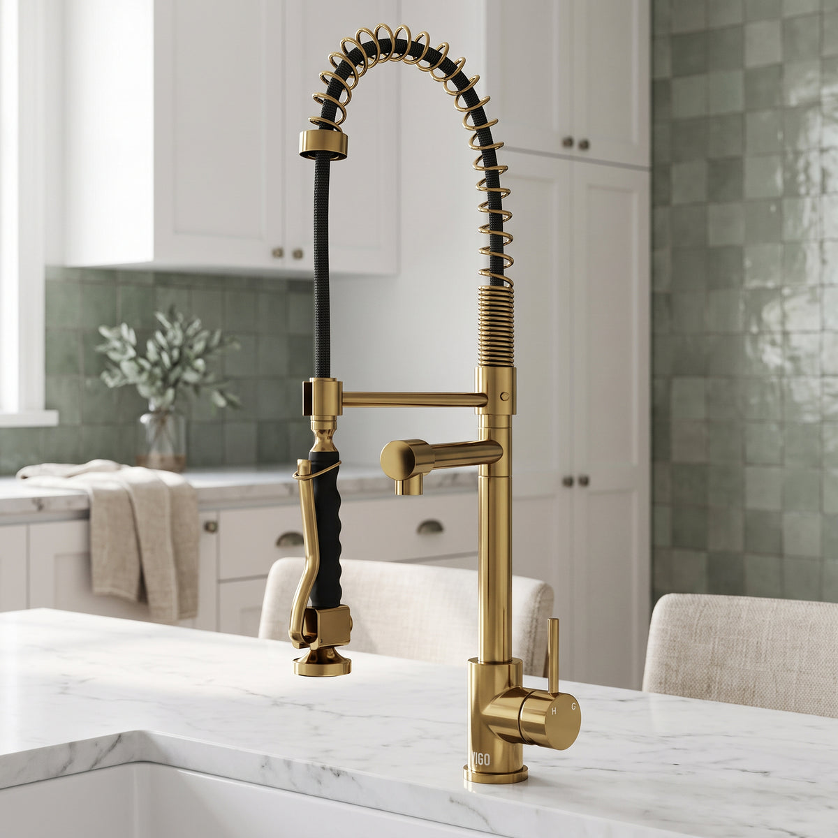 Zurich Pull-Down Kitchen Faucet