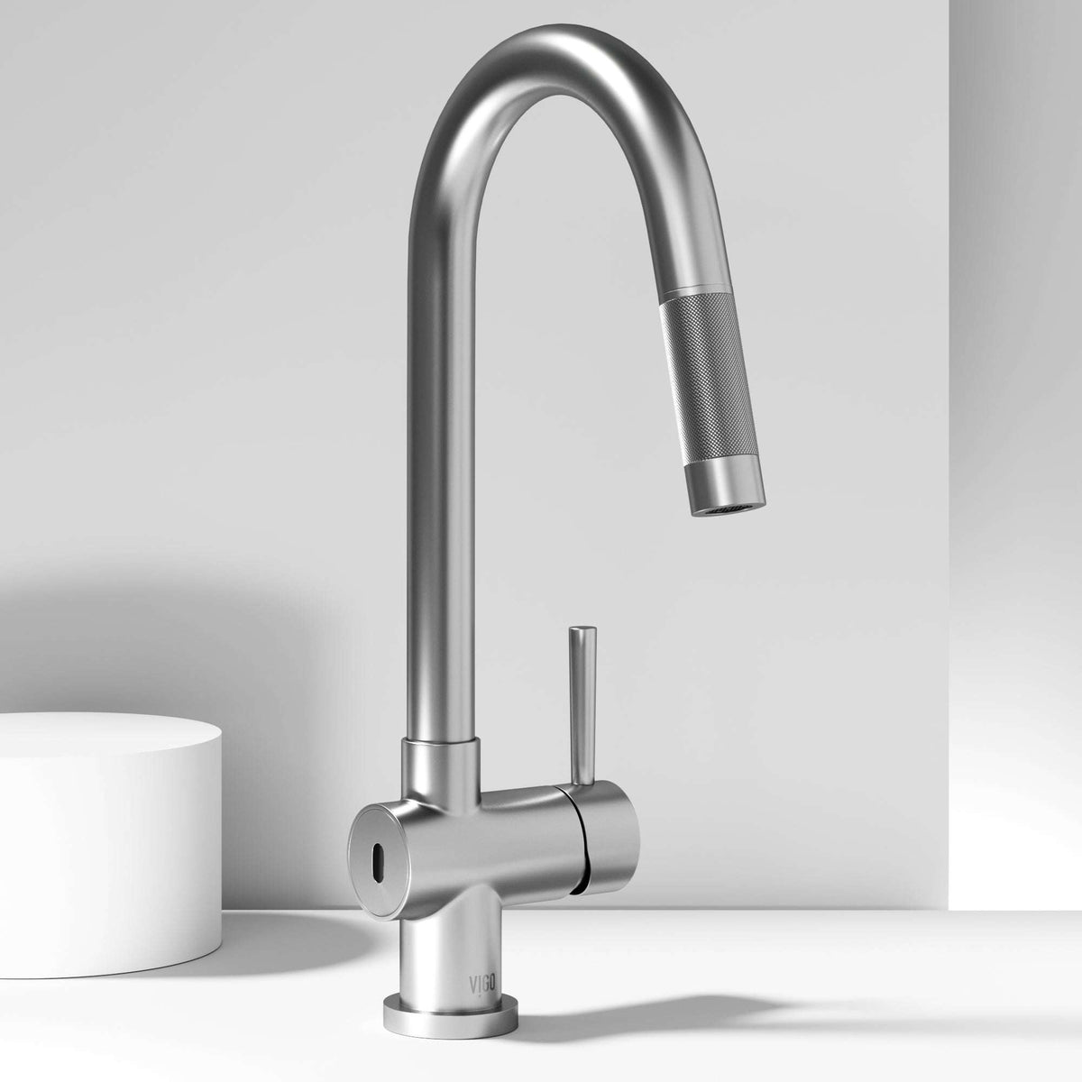 Stainless steel pull-down kitchen faucet with lever handle and water-efficient design
