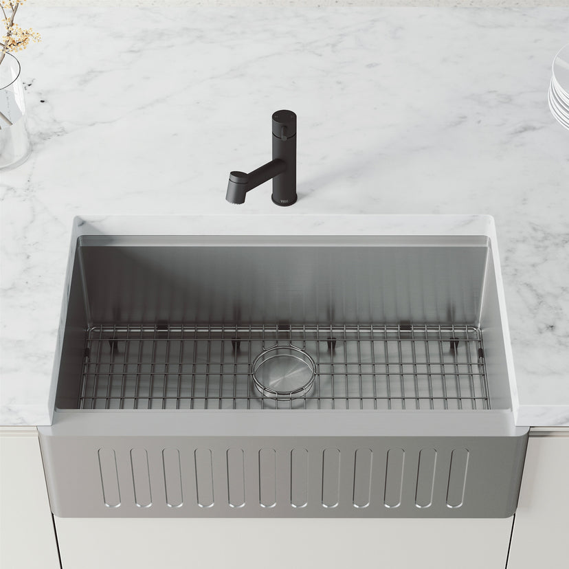 Branson Pull-Out Kitchen Faucet