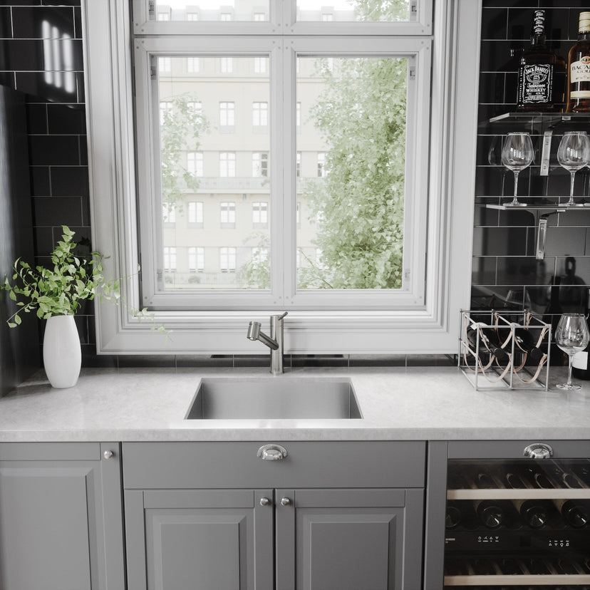 Deck mount kitchen faucet with ceramic valve and pull-out spray function