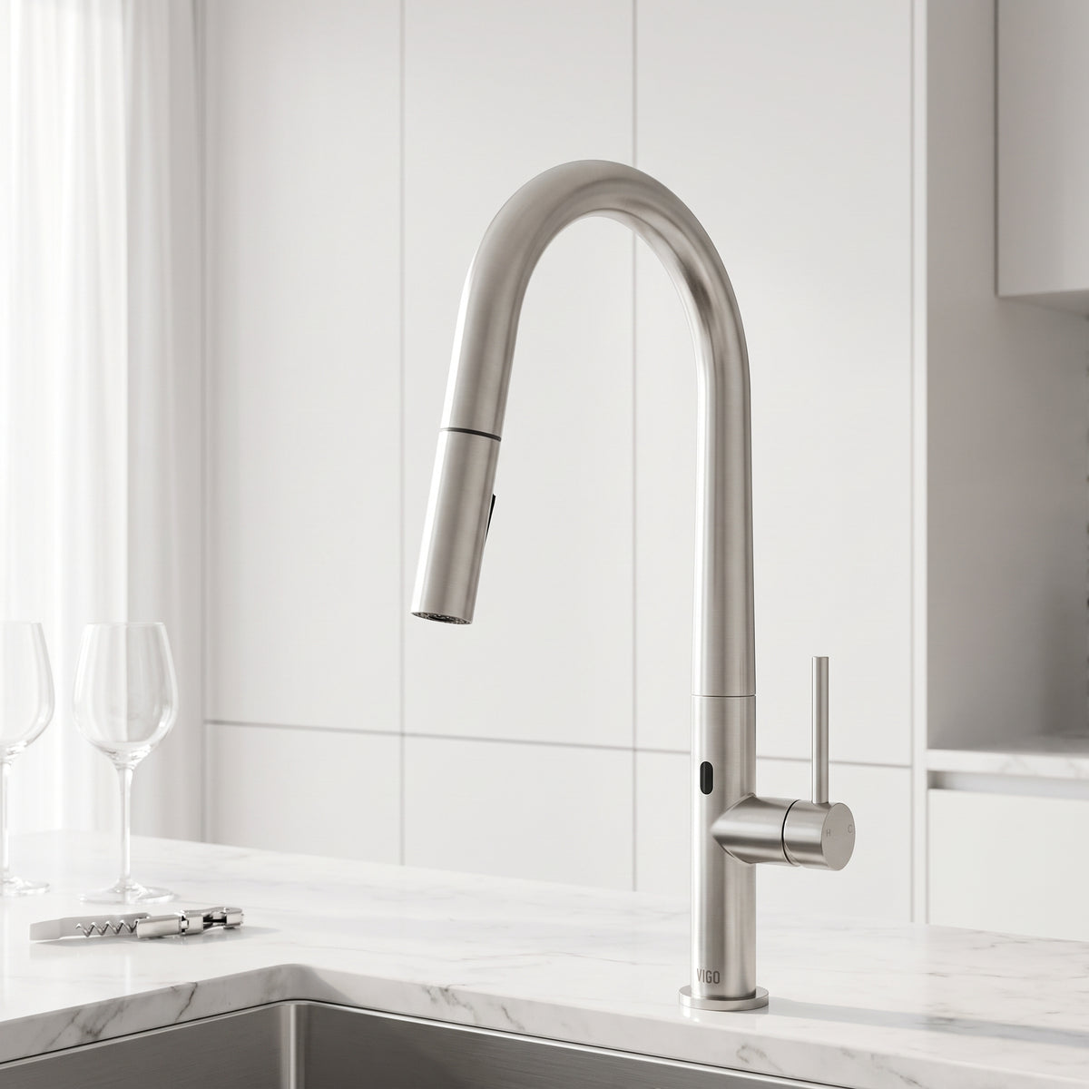 Greenwich Touchless Pull-Down Kitchen Faucet