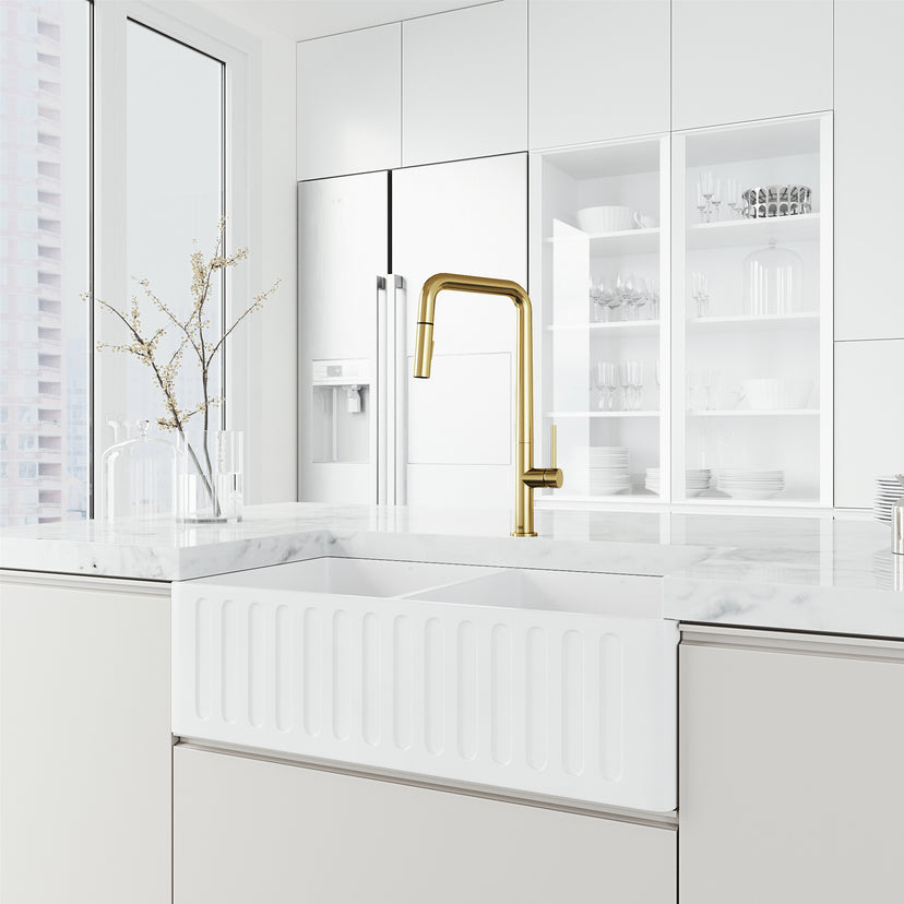 Parsons Single Handle Pull-Down Sprayer Kitchen Faucet