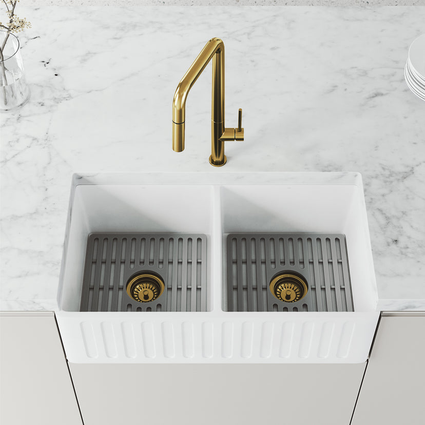 Parsons Single Handle Pull-Down Sprayer Kitchen Faucet