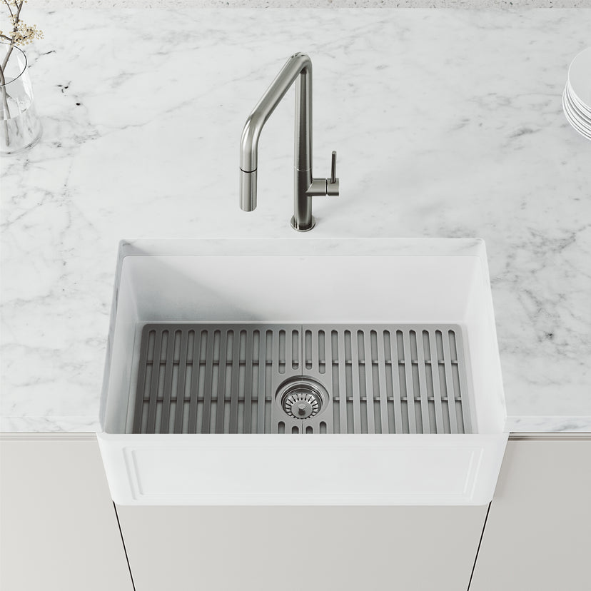 Parsons Single Handle Pull-Down Sprayer Kitchen Faucet