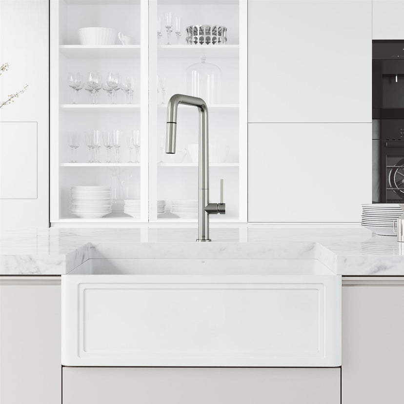 Single handle kitchen faucet with pull-down sprayer and compression connection