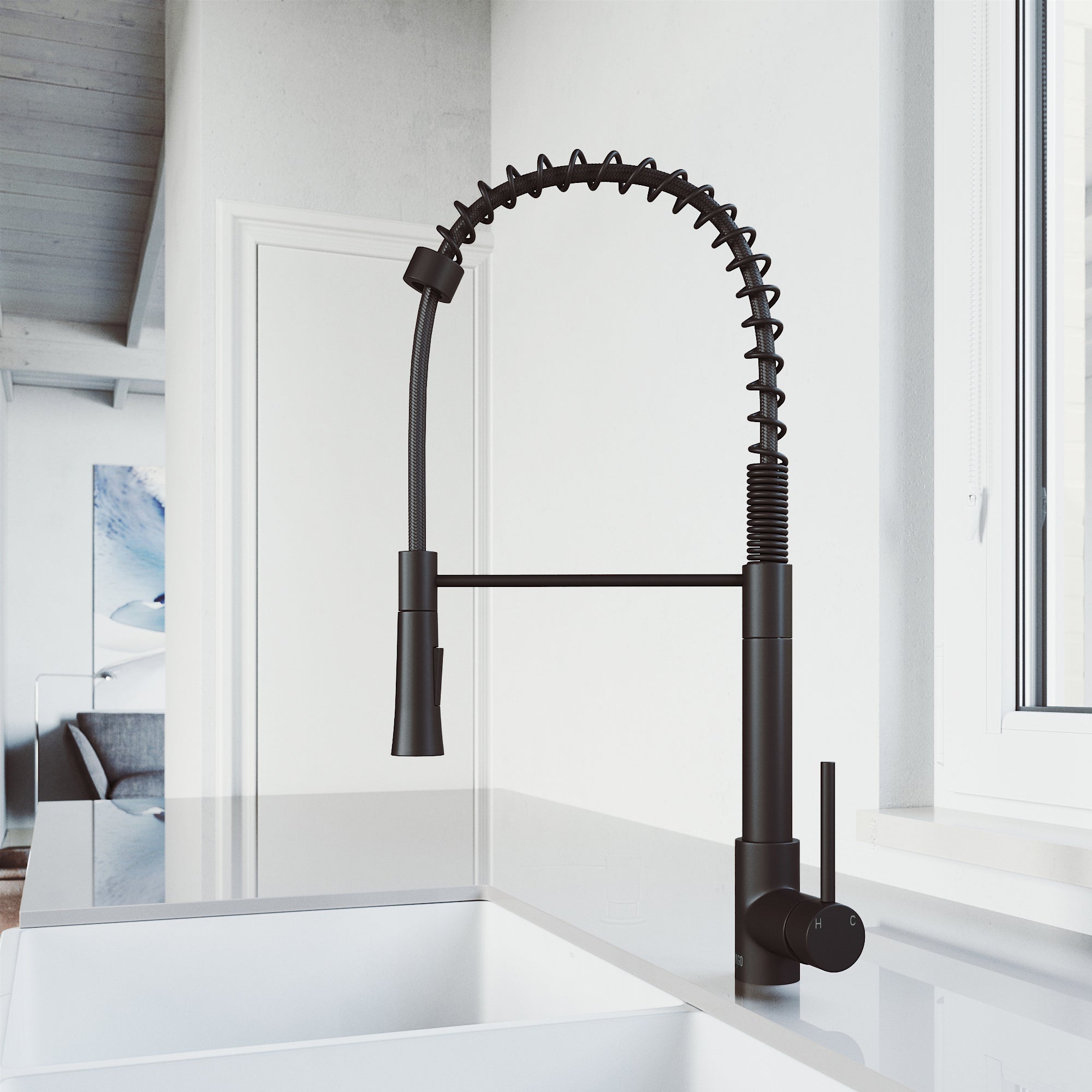 Laurelton 18 in. H Pull-Down Kitchen Faucet – VIGO