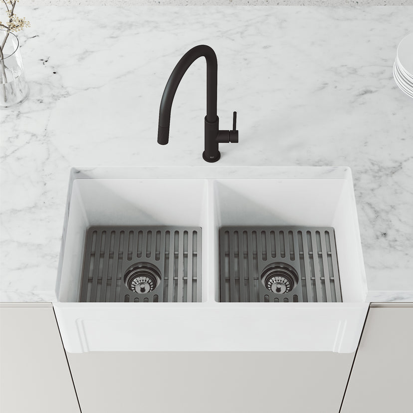 Bristol Pull-Down Spray Kitchen Faucet