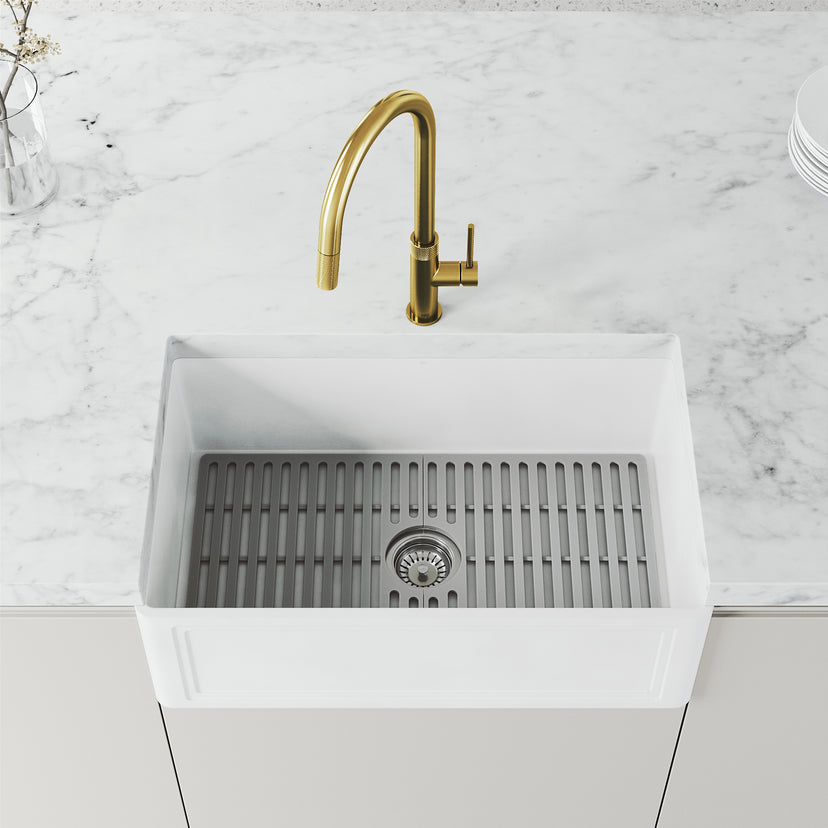 Bristol Pull-Down Spray Kitchen Faucet