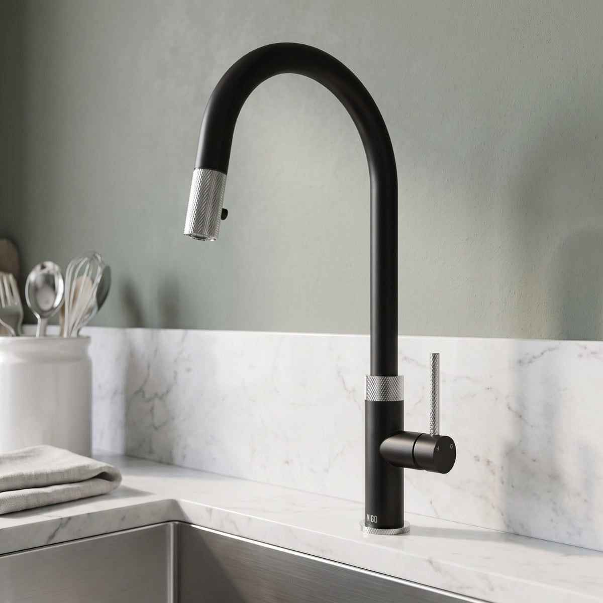 Bristol Pull-Down Spray Kitchen Faucet