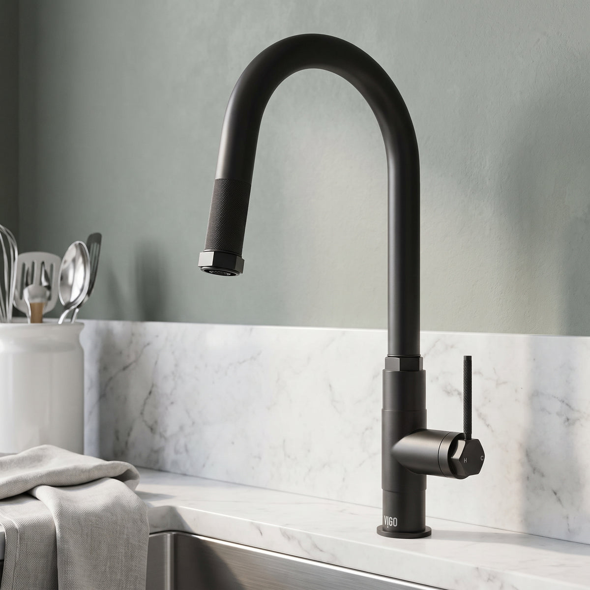 Hart Pull-Down Kitchen Faucet