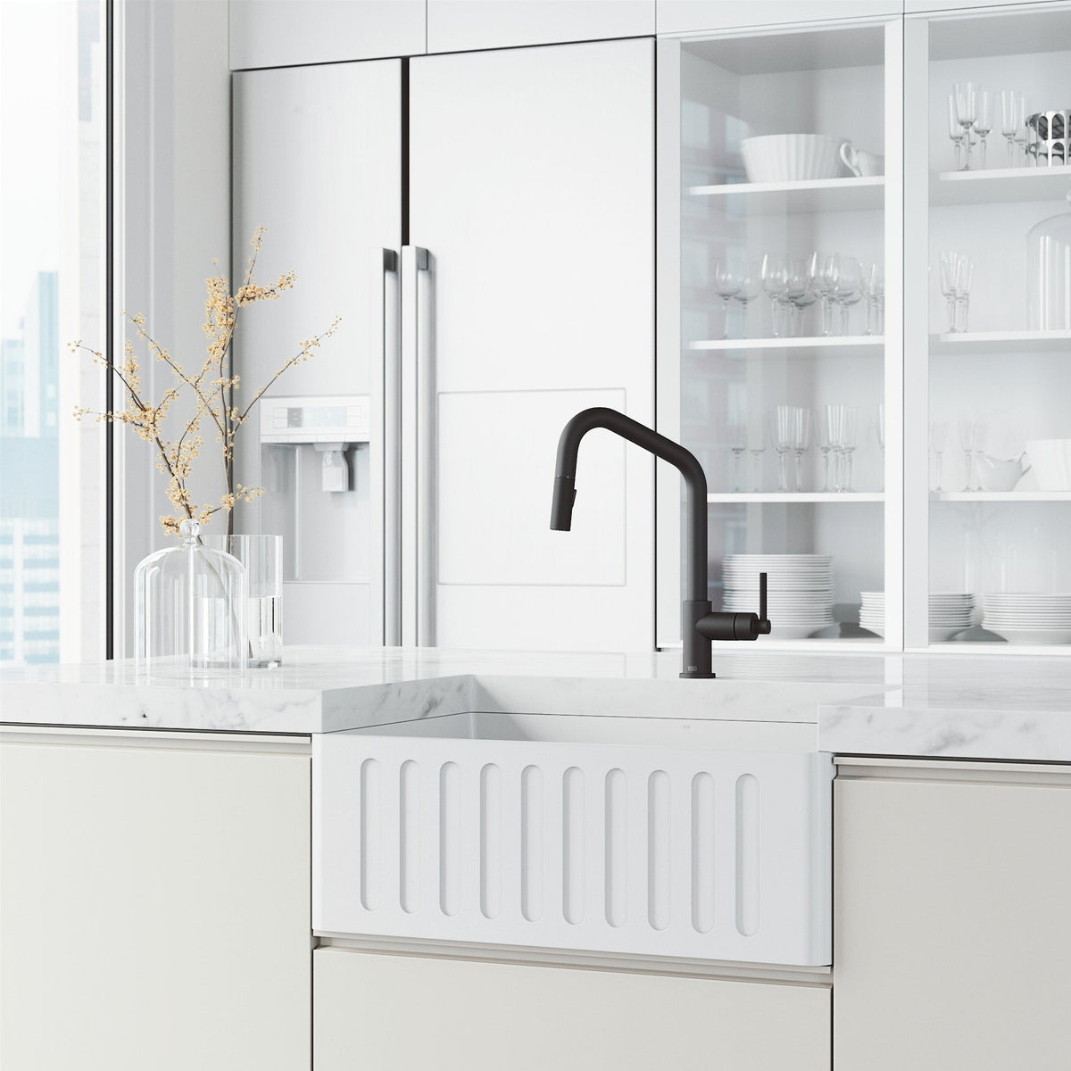 Kitchen faucet with ceramic disc cartridge and pull-down spray function