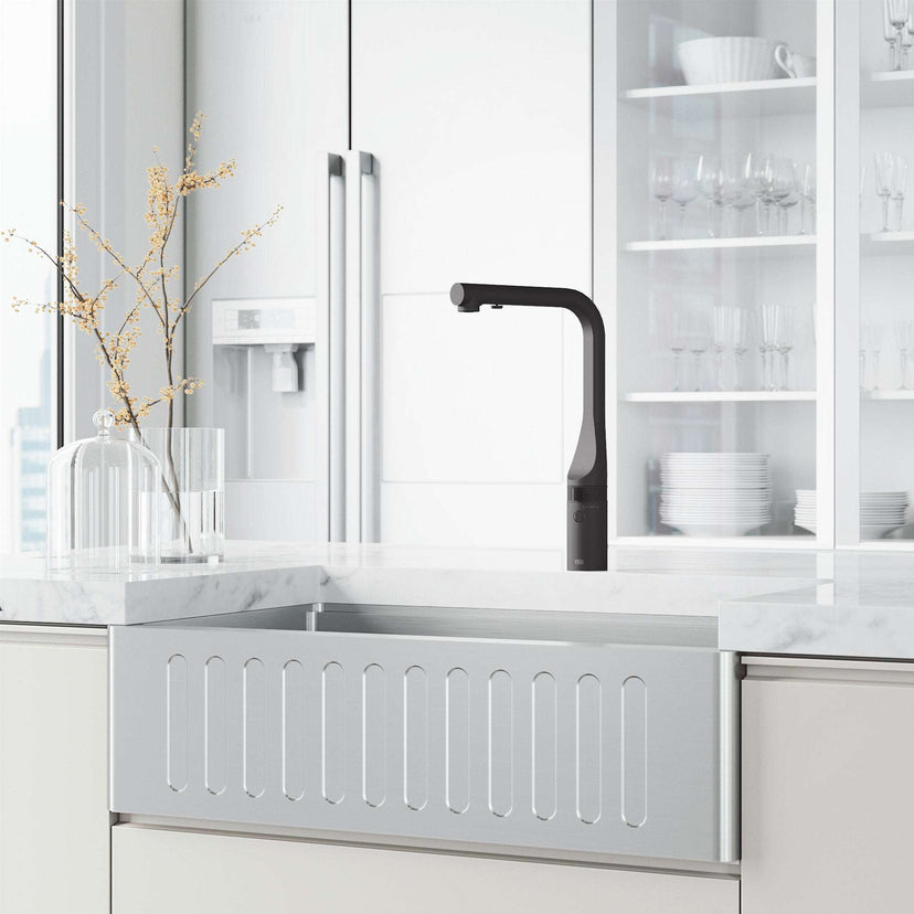 VIGO Jewel Touchless Kitchen Faucet in chrome with motion sensor and pull-out hose for modern kitchens