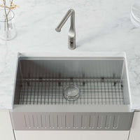 VIGO Jewel Touchless Kitchen Faucet in chrome with motion sensor and pull-out spray for hygienic, hands-free kitchen use