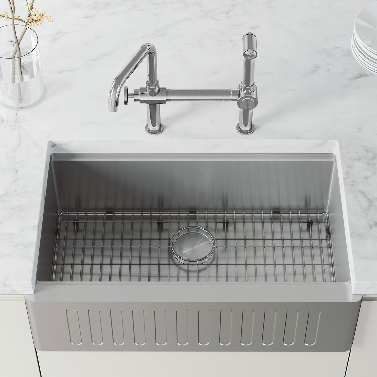 Cass Kitchen Faucet With Sprayer