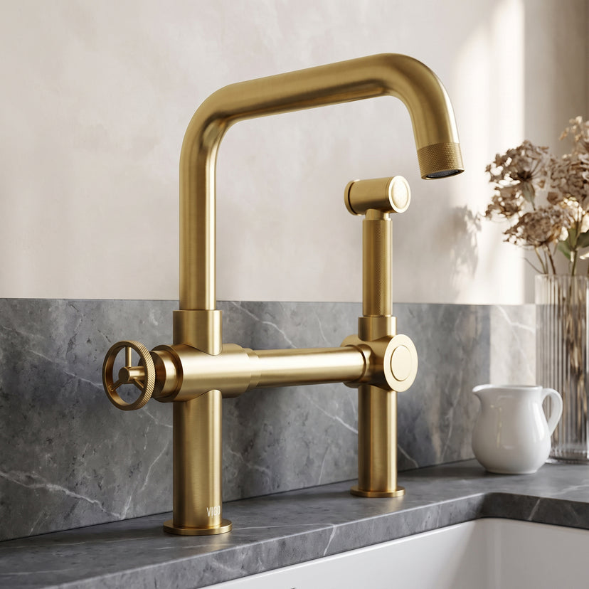 Cass Kitchen Faucet With Sprayer